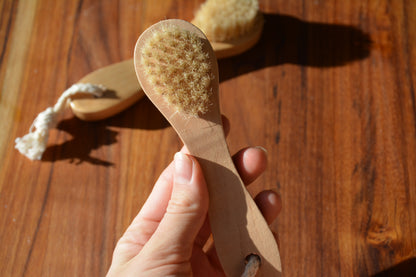 Natural Wooden Exfoliation Brush